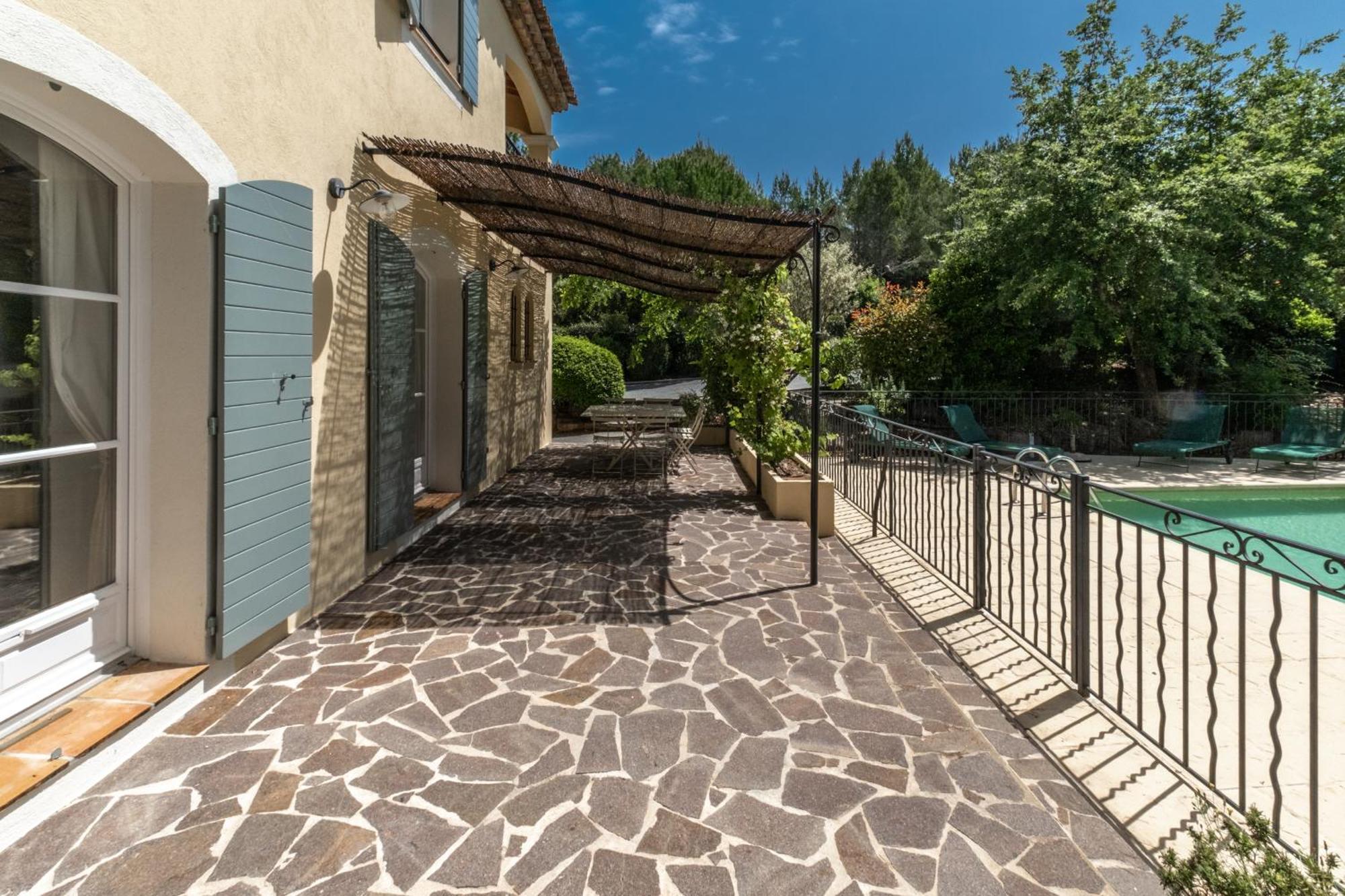 Les Appartements Et Maisons Du Domaine De Saint Endreol Golf & Spa Resort La Motte Εξωτερικό φωτογραφία